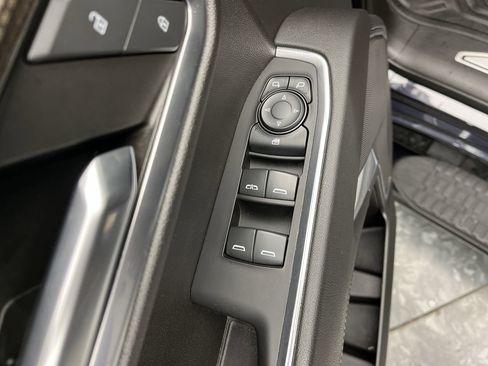 Certified 2023 Chevrolet Silverado 1500 LT image 9