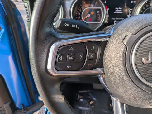 Used 2021 Jeep Wrangler Unlimited Sahara AWD/4WD image 27