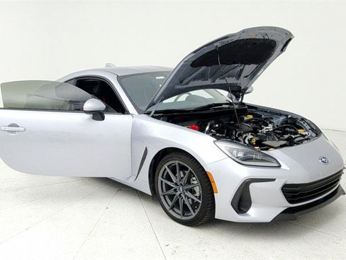 Used 2023 Subaru BRZ Limited image 13