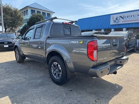 Used 2016 Nissan Frontier PRO-4X w/ Pro-4x Luxury Package image 7