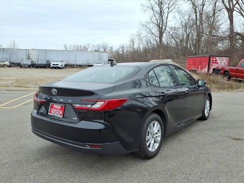 Certified 2025 Toyota Camry LE image 8