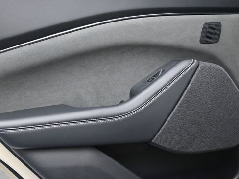 Used 2025 Ford Mustang Mach-E GT image 27