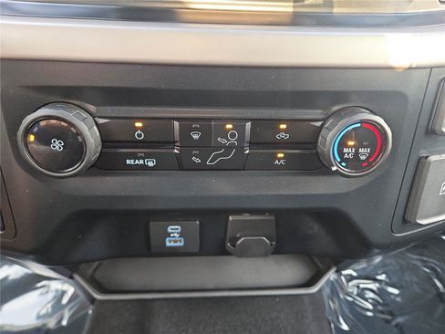 Used 2023 Ford F150 XLT image 10