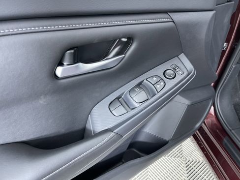 New 2025 Nissan Sentra SV image 14