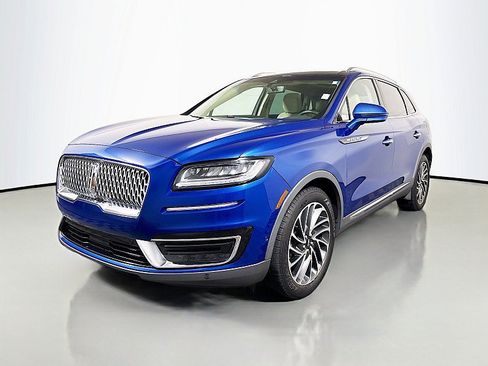 Used 2020 Lincoln Nautilus Reserve w/ Equipment Group 201A AWD/4WD image 3