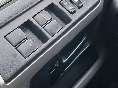 Used 2017 Toyota 4Runner SR5 image 28