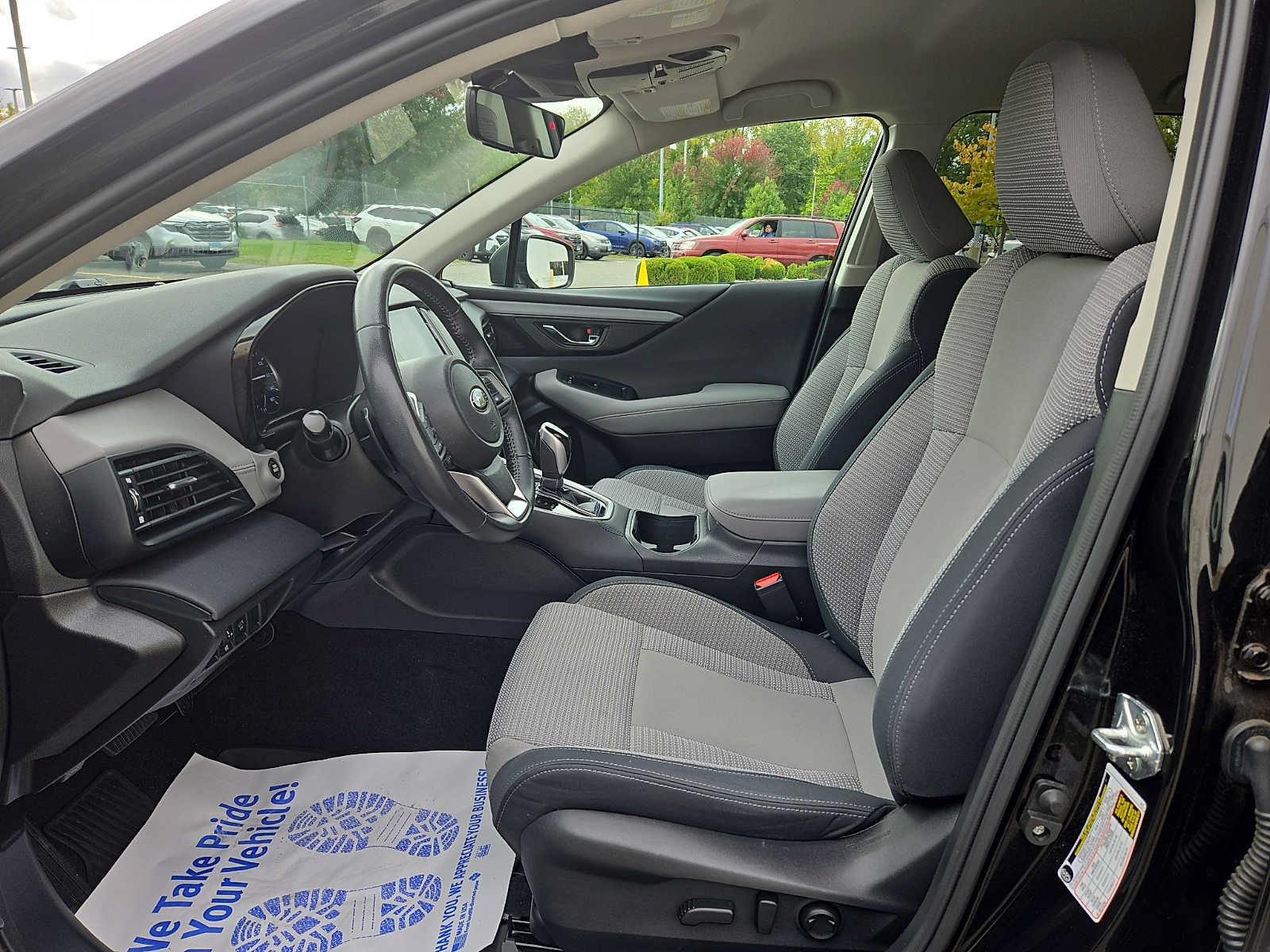 Used 2023 Subaru Outback Premium AWD/4WD image 12