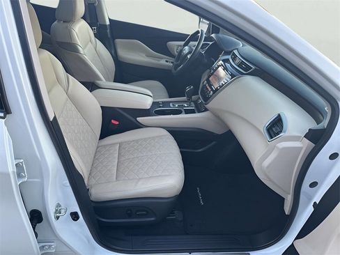 Used 2024 Nissan Murano Platinum w/ Cargo Package image 26