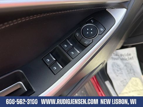Used 2020 Ford Explorer Limited w/ Class III Trailer Tow Package AWD/4WD image 11