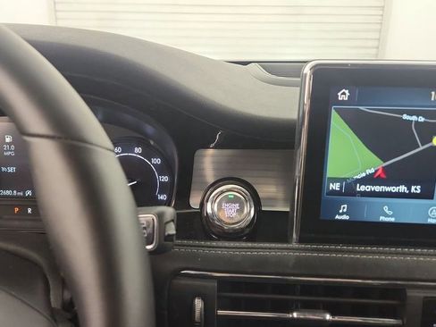 Used 2022 Lincoln Corsair AWD w/ Equipment Group 101A image 21