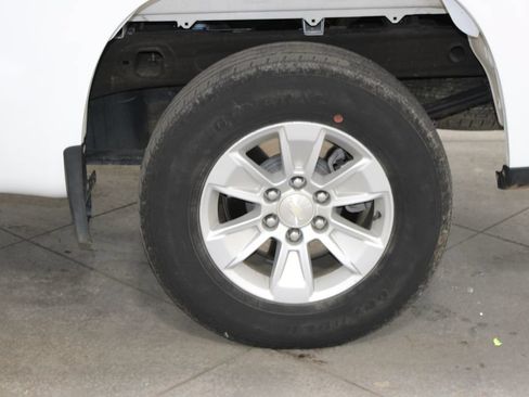 Used 2022 Chevrolet Silverado 1500 W/T RWD image 35