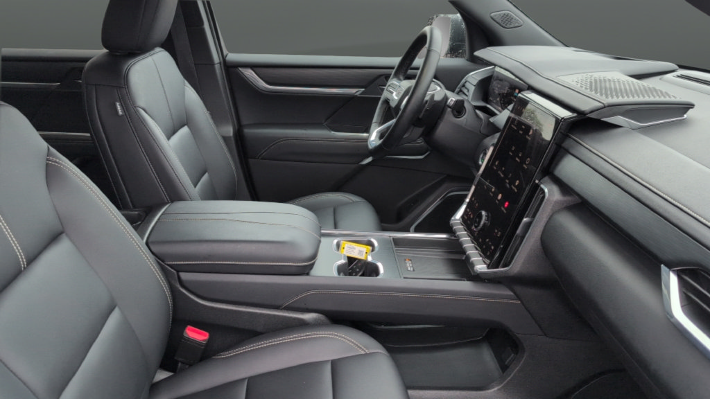 Certified 2026 GMC Acadia Elevation w/ Elevation Premium Package AWD/4WD image 28