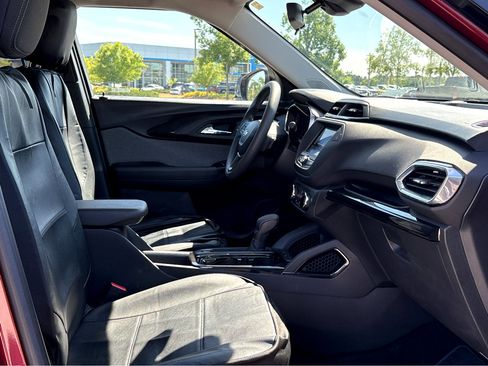 Used 2023 Chevrolet TrailBlazer LT image 8