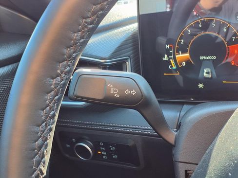 Used 2025 Ford Mustang GT Premium image 18