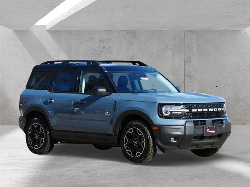 Certified 2025 Ford Bronco Sport Outer Banks image 1