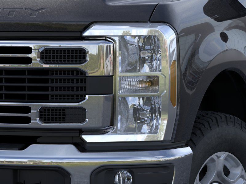 New 2026 Ford F250 XLT w/ 360-Degree Camera Package AWD/4WD image 18