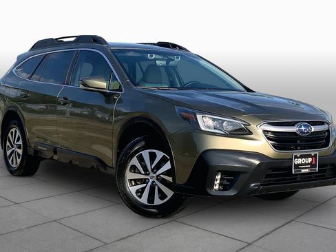 Used 2021 Subaru Outback Premium AWD/4WD image 3
