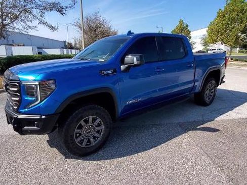 Used 2024 GMC Sierra 1500 AT4X image 39
