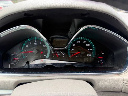 Used 2016 Chevrolet Traverse LS FWD image 13
