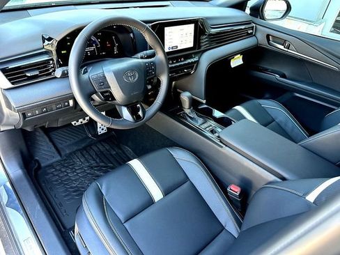 New 2026 Toyota Camry SE image 11