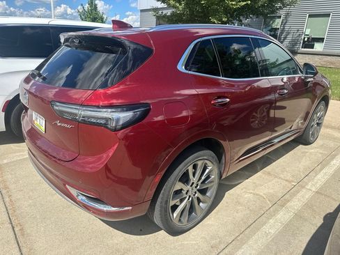 Used 2022 Buick Envision Avenir w/ Technology Package II AWD/4WD image 5