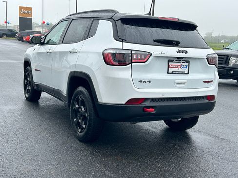 Used 2024 Jeep Compass Trailhawk image 6