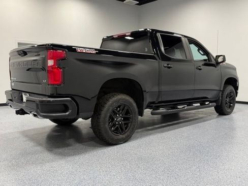 Used 2023 Chevrolet Silverado 1500 LT Trail Boss w/ Protection Package AWD/4WD image 10