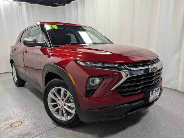 Certified 2024 Chevrolet TrailBlazer LS w/ LS Convenience Package FWD image 2