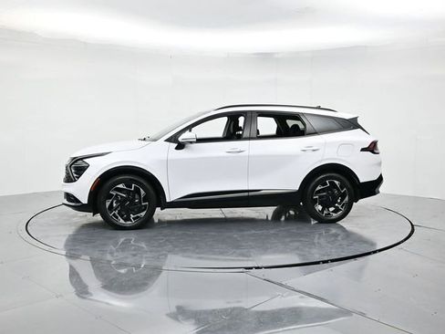 Used 2025 Kia Sportage SX image 7