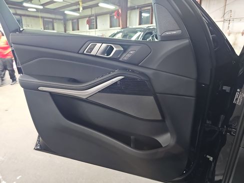 New 2026 BMW X5 xDrive40i w/ M Sport Package image 28