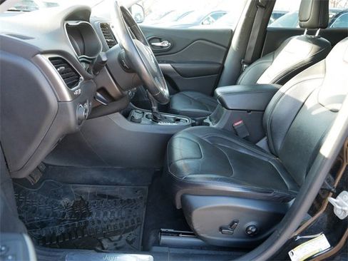 Used 2019 Jeep Cherokee Limited w/ Trailer Tow Group image 10