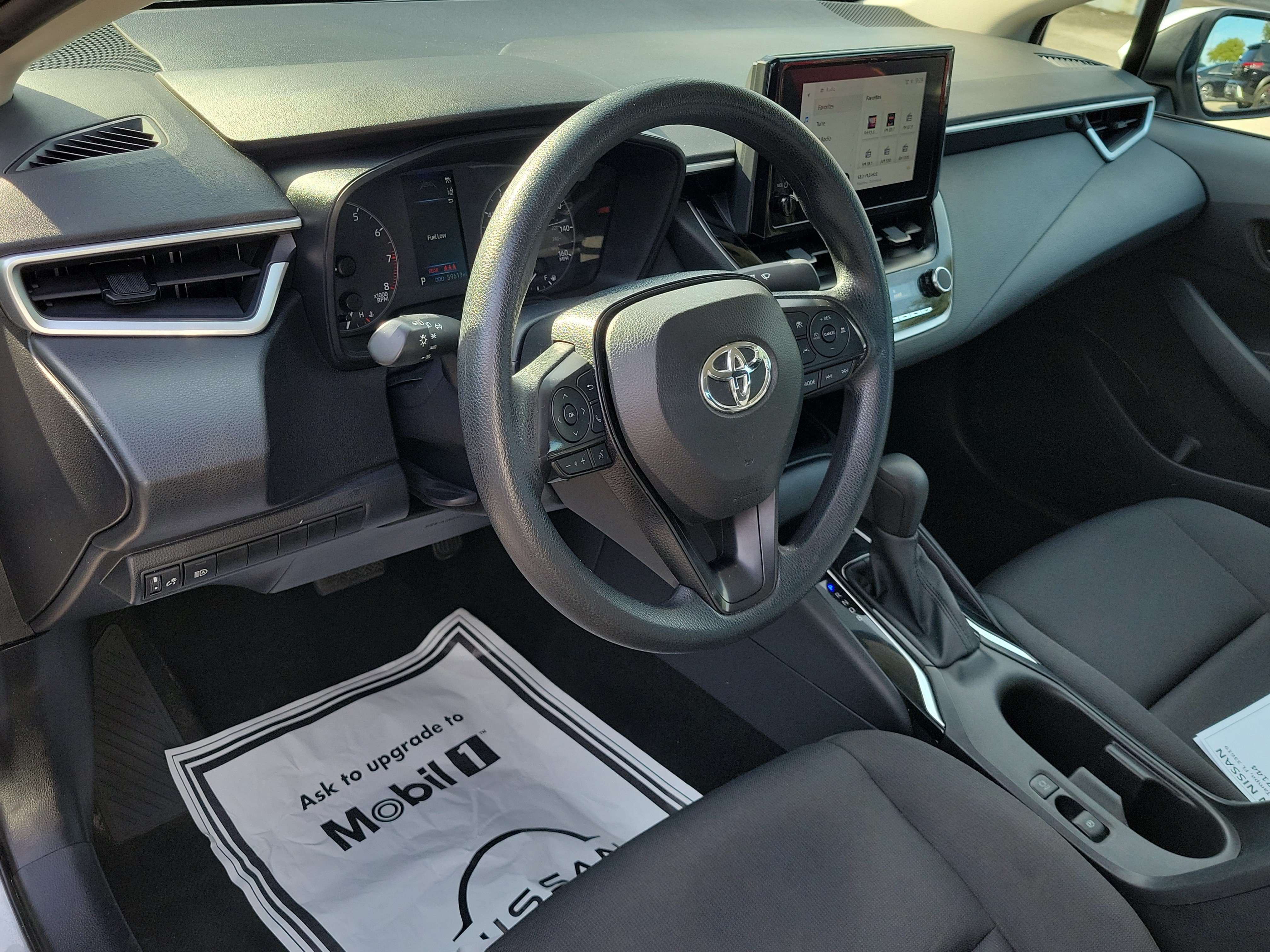 Used 2024 Toyota Corolla LE FWD image 17