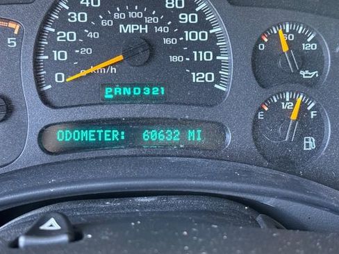 Used 2003 GMC Sierra 2500 SLT w/ SLT Preferred Equipment Group AWD/4WD image 24