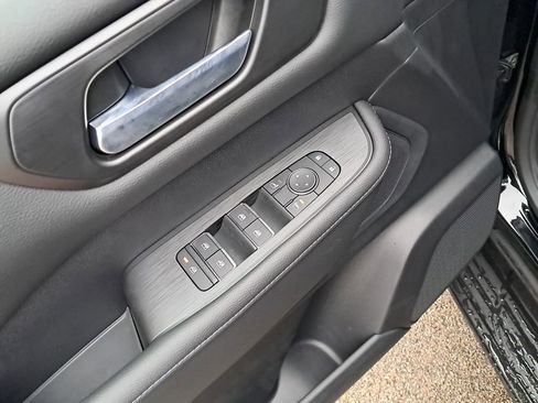 New 2026 Nissan Armada SV image 12