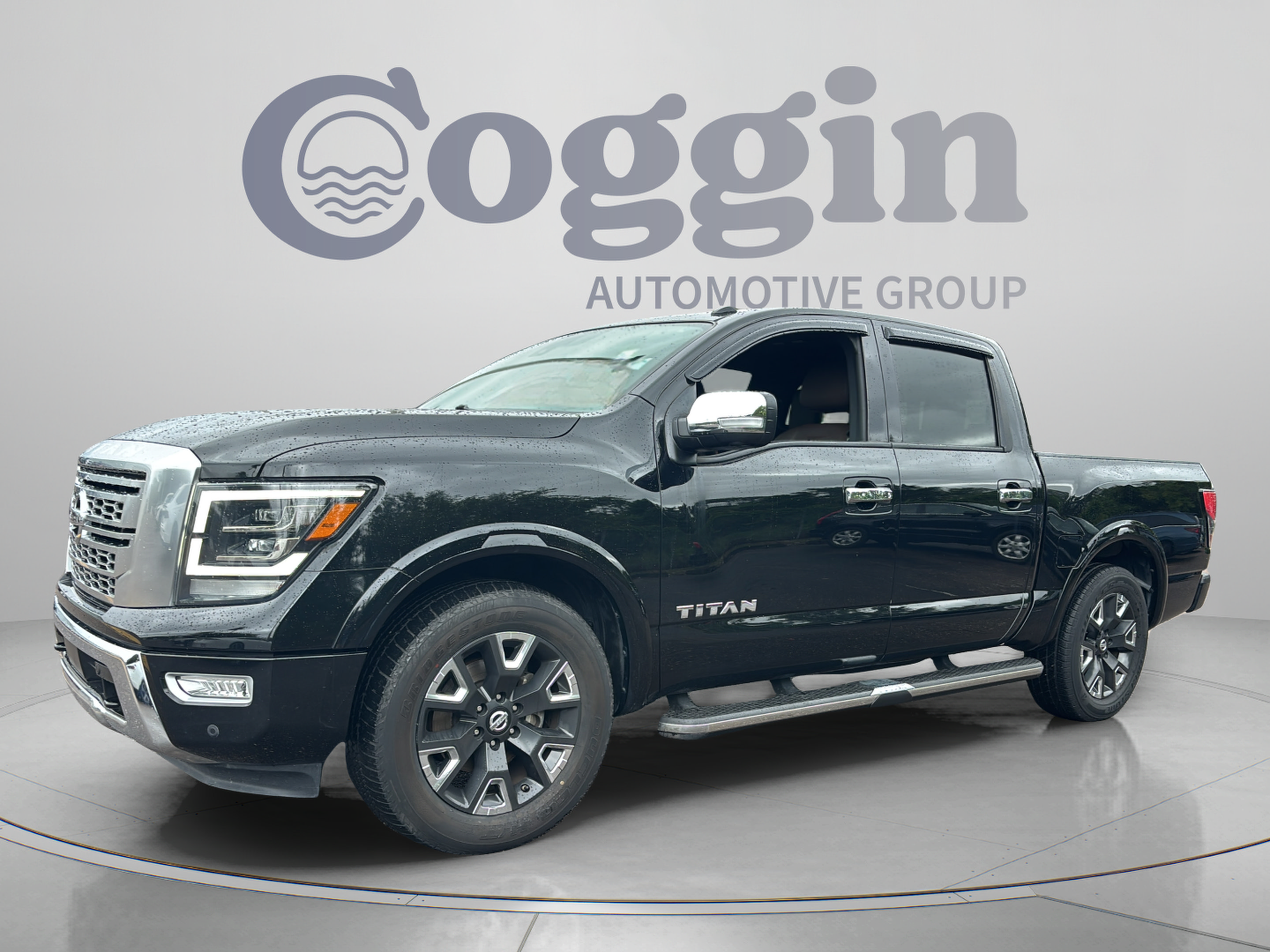 Used 2021 Nissan Titan Platinum Reserve RWD image 1
