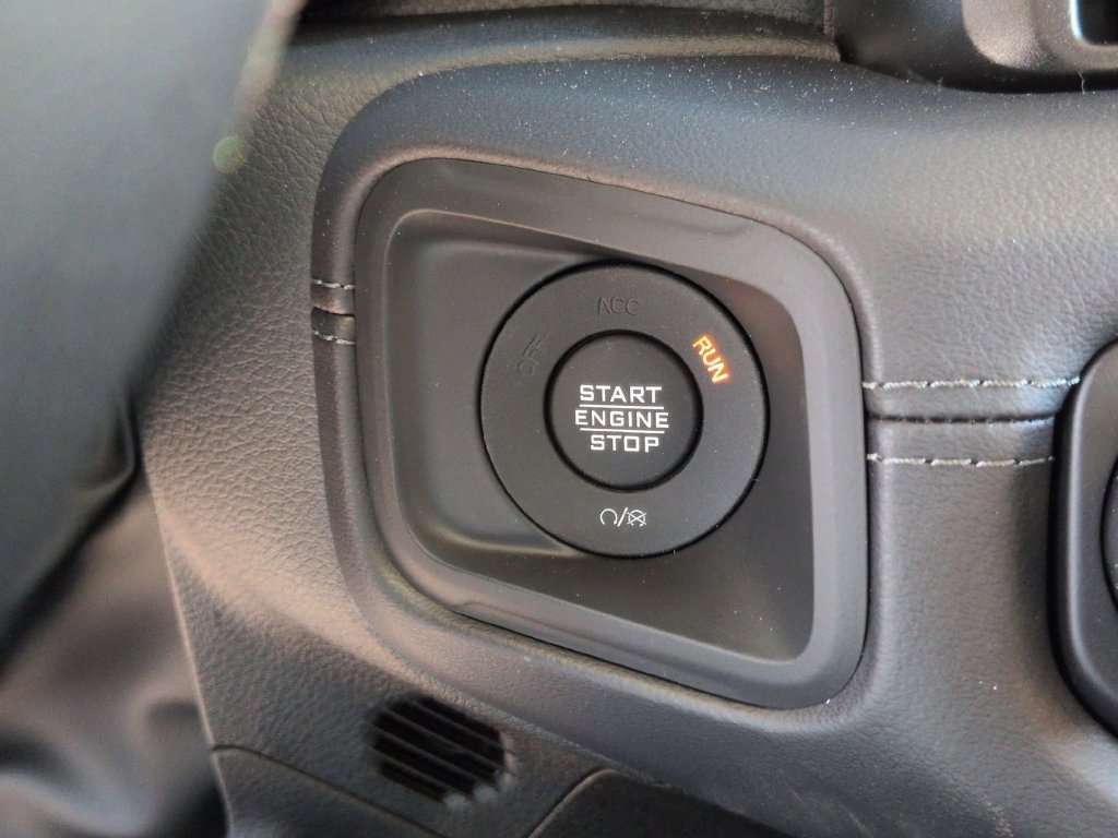 New 2026 Jeep Gladiator Mojave AWD/4WD image 25