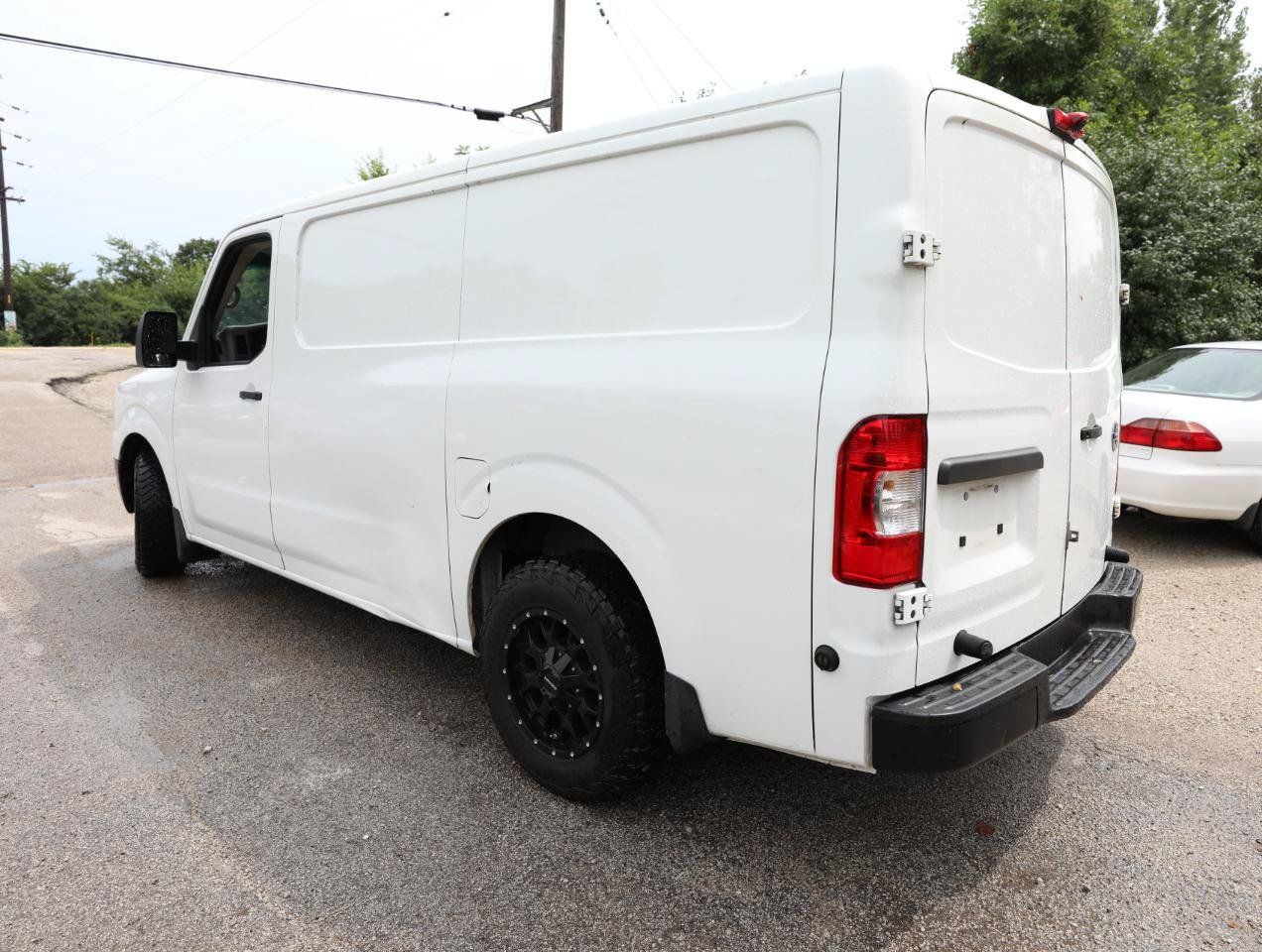Used 2017 Nissan NV 2500 S w/ Power Basic Package RWD image 8