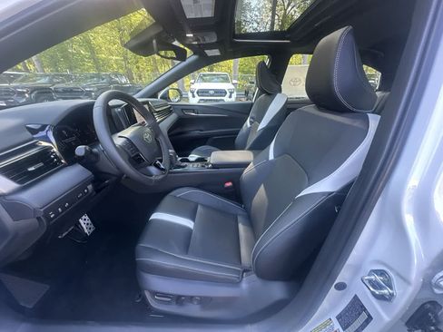 New 2026 Toyota Camry SE FWD image 42