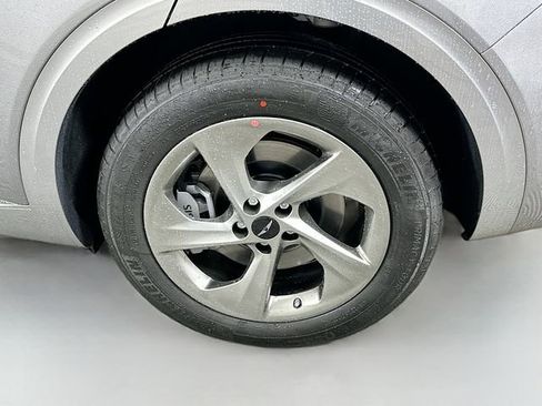 New 2026 Genesis GV70 2.5T Advanced image 23