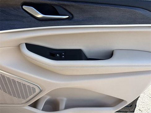 Used 2021 Jeep Grand Cherokee L Limited image 24