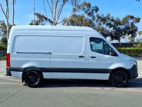 New 2026 Mercedes-Benz Sprinter 2500 image 22
