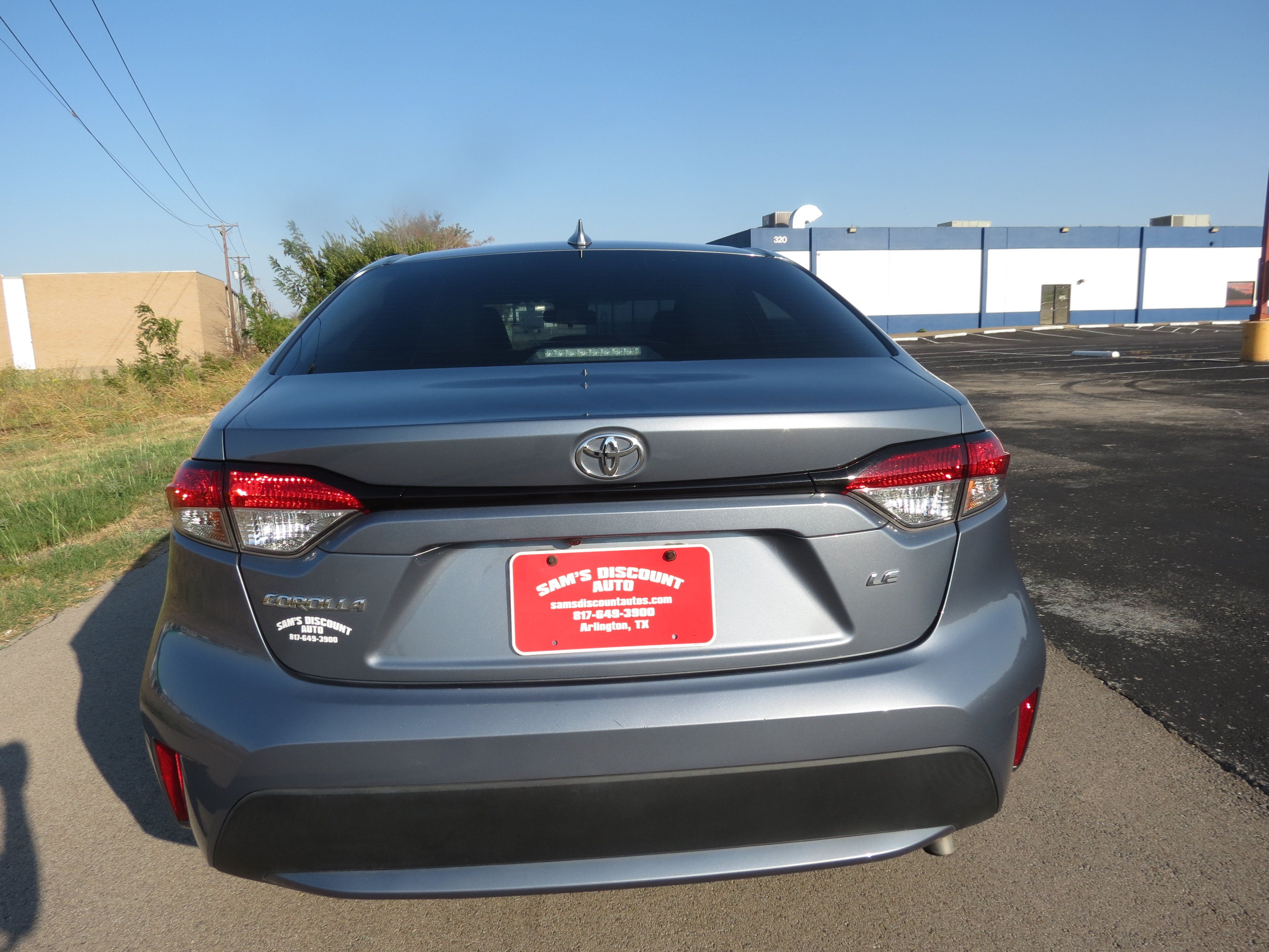 Used 2020 Toyota Corolla LE FWD image 8