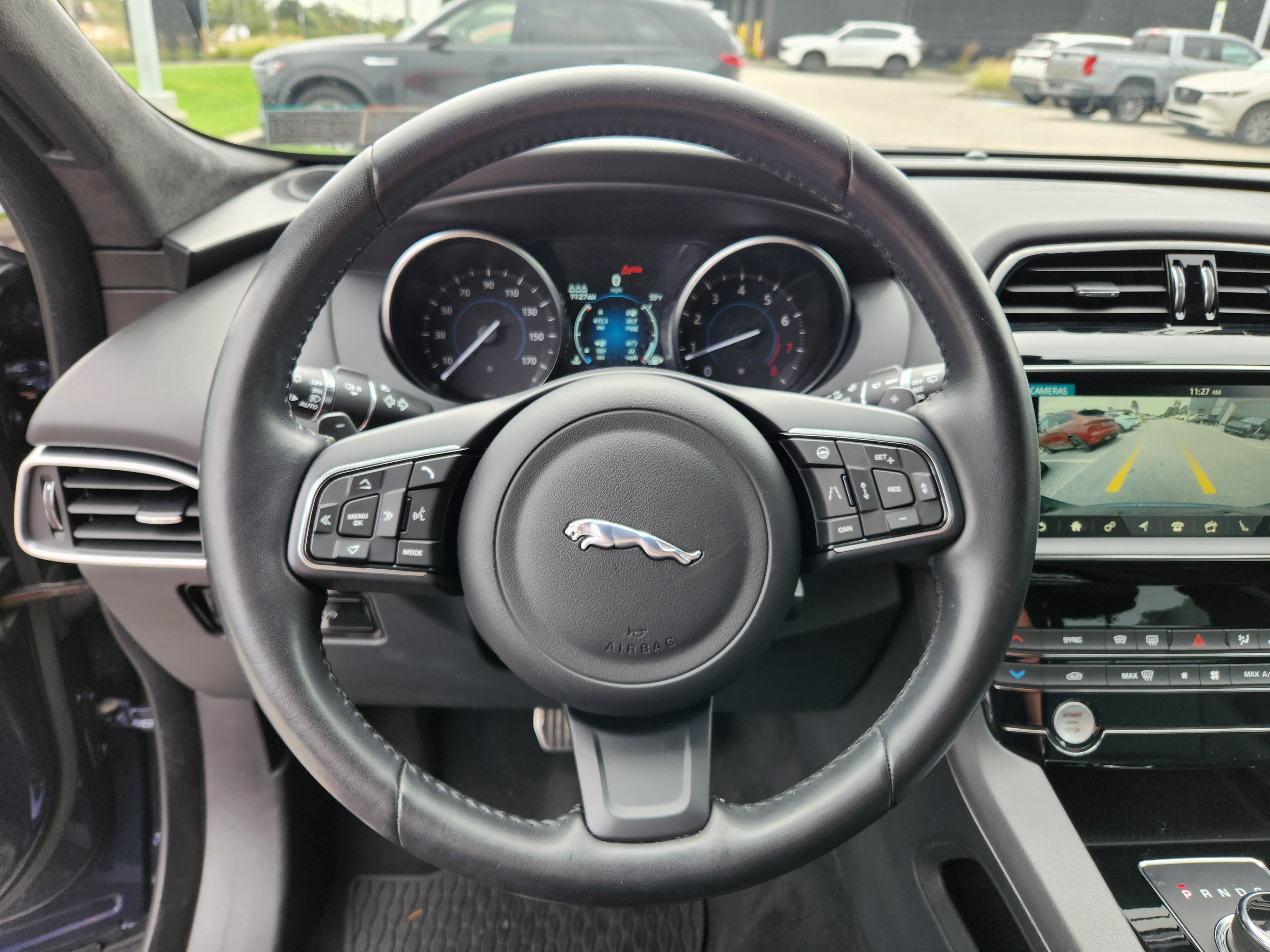Used 2019 Jaguar F-PACE Premium AWD/4WD image 18