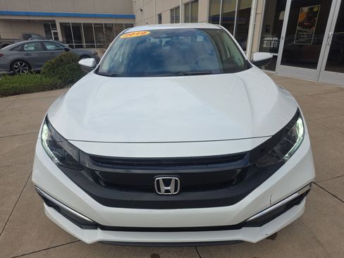 Used 2019 Honda Civic LX image 2