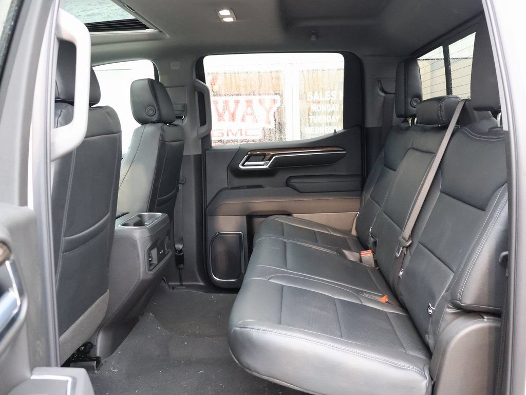 New 2026 Chevrolet Silverado 1500 RST AWD/4WD image 29