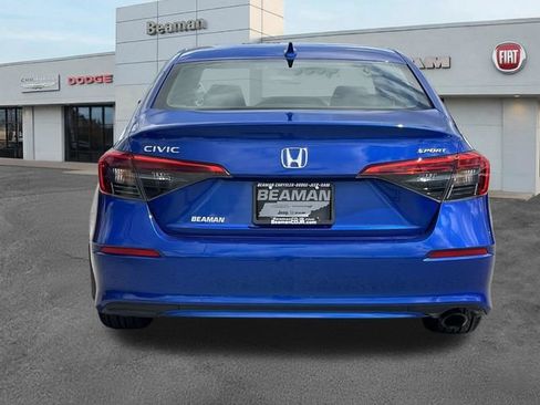 Used 2024 Honda Civic Sport image 6