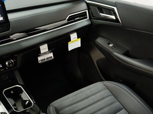 New 2026 Mitsubishi Outlander LE FWD image 22