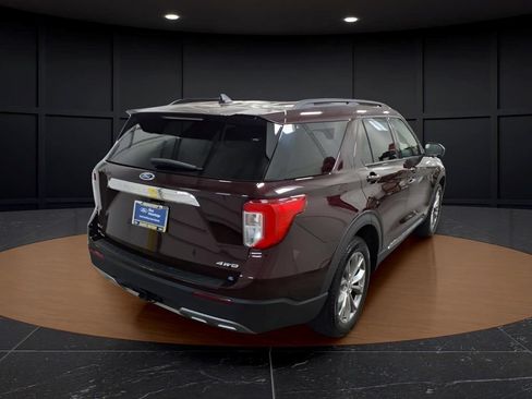 Certified 2023 Ford Explorer XLT w/ Equipment Group 202A AWD/4WD image 6