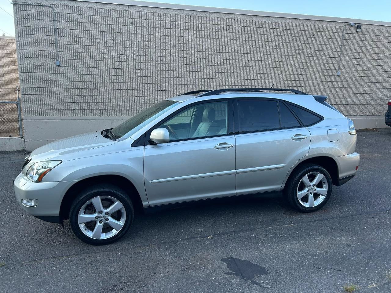 Used 2005 Lexus RX 330 AWD w/ Premium Plus Pkg image 8