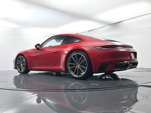 Used 2024 Porsche 911 Carrera 4S w/ Sport Package image 46